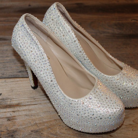 Lola Heel Silver Women's Rhinestone Round Toe Slip-On Pump 245 Korea 7.5 US New - Picture 9 of 9